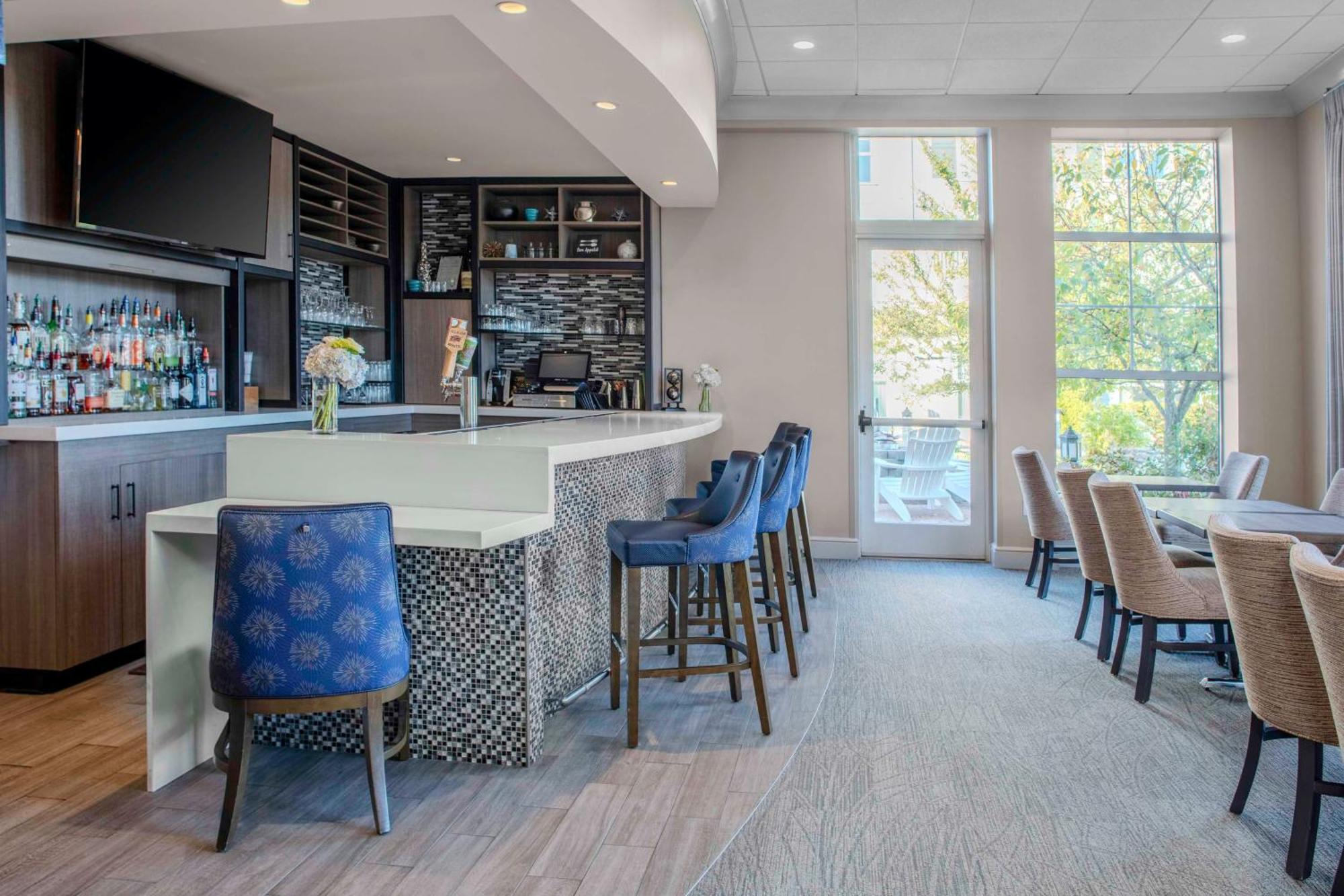 Hilton Garden Inn Freeport Downtown Buitenkant foto